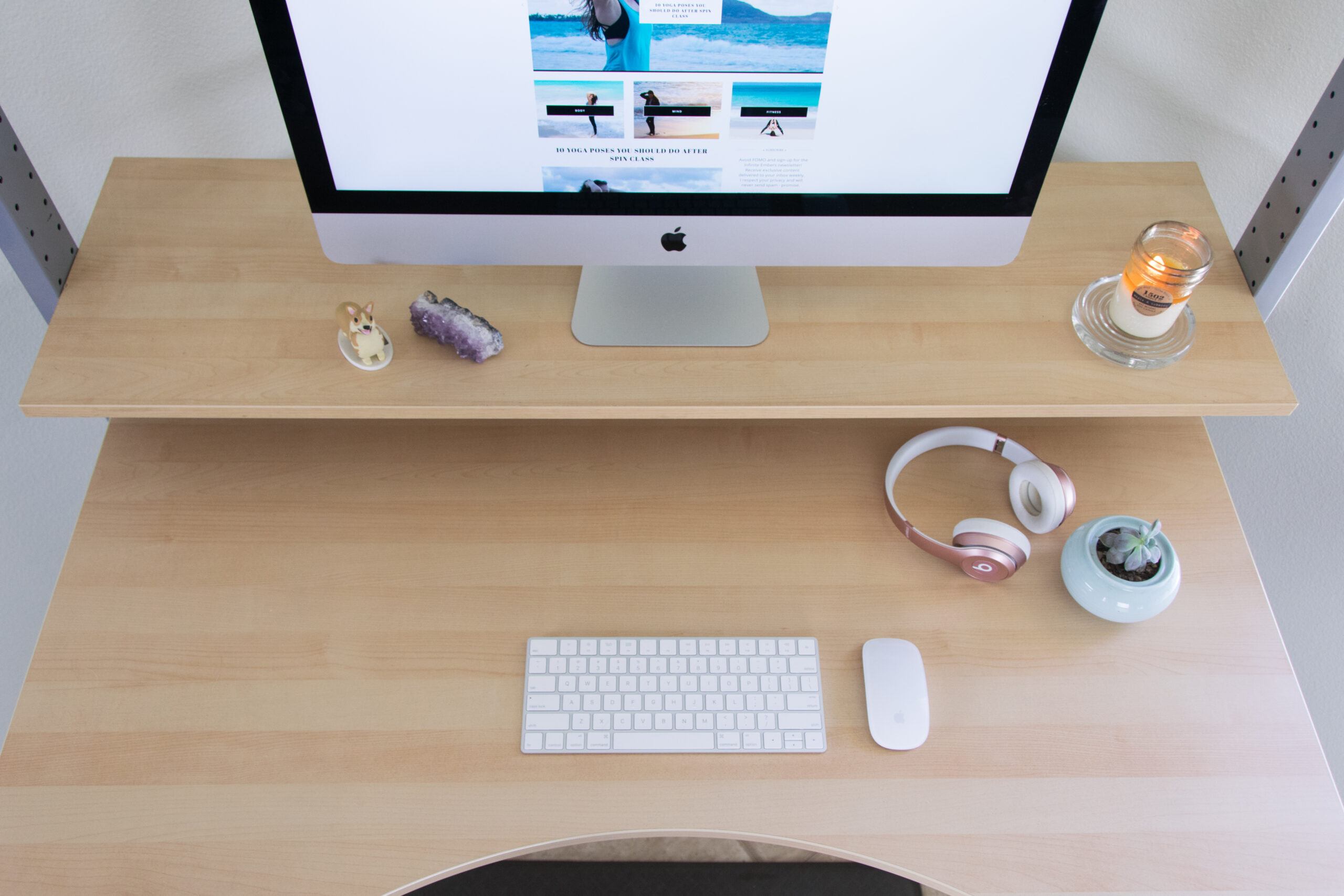 Why You Should Use A Standing Desk » Infinite Embers blog